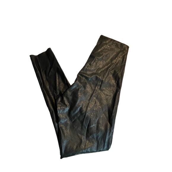 Commando Leggings Size Medium Faux Leather High Waist Raw Hem - Picture 1 of 12